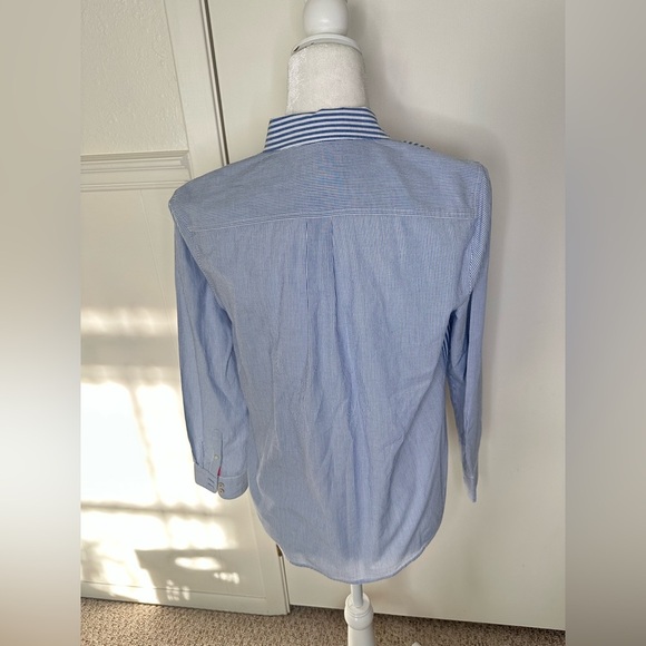 Talbots Blue and White Casual Button Down Shirt - Picture 2 of 6